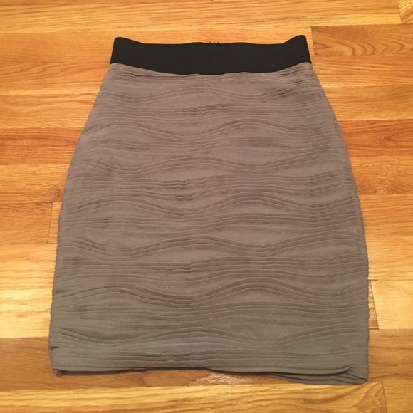 Forever 21 Stylish Gray Skirt