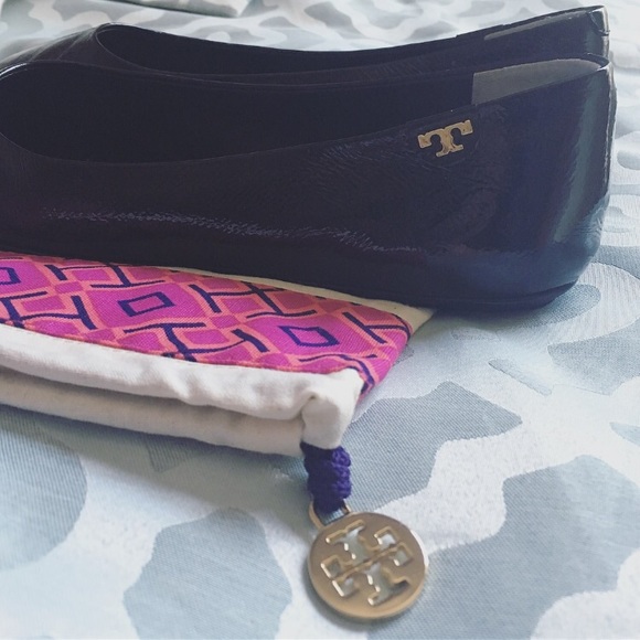 TORY BURCH Ballet Flat Shoes in Black Patent