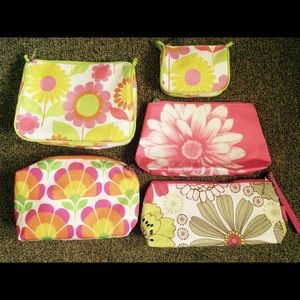Groovy Clinique Makeup Clutches Bundle (5 for $25)