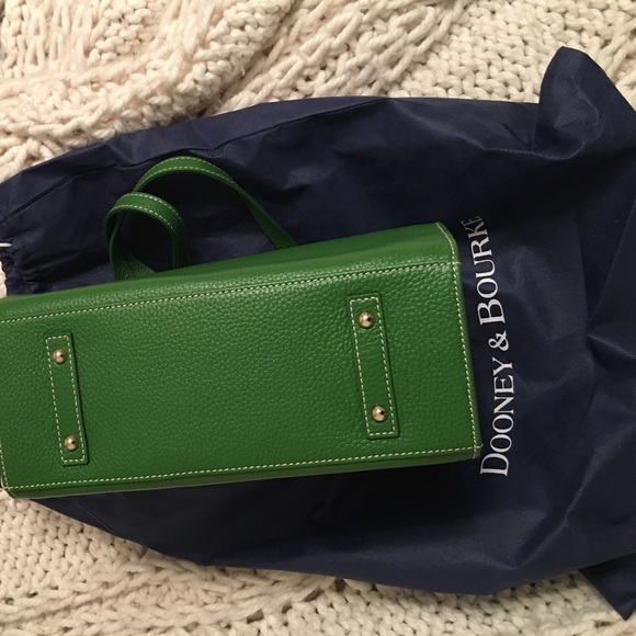 Dooney & Bourke Bag (NEVER USED) - Picture 3 of 4
