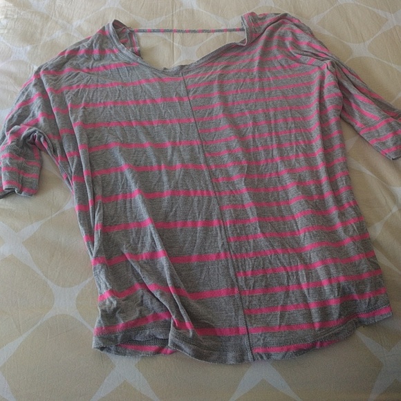 Reebok cute relaxed workout top M
