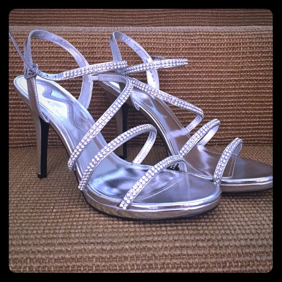 Brand New! Silver Strapy Heels Size 9