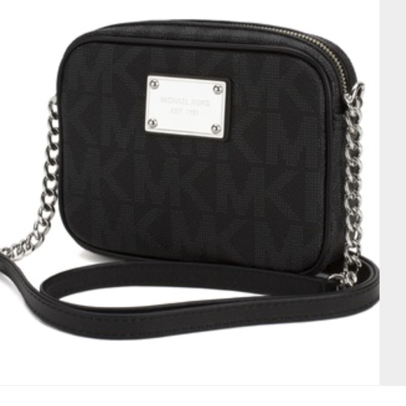 MK cross body