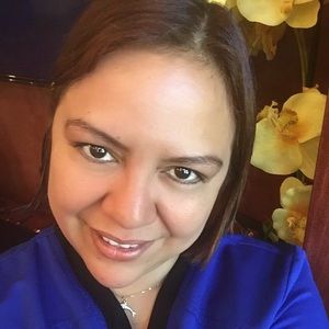 Meet your Posher, Marlen