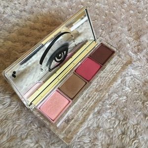 Clinique Eyeshadow Quad- Limited Edition Berries