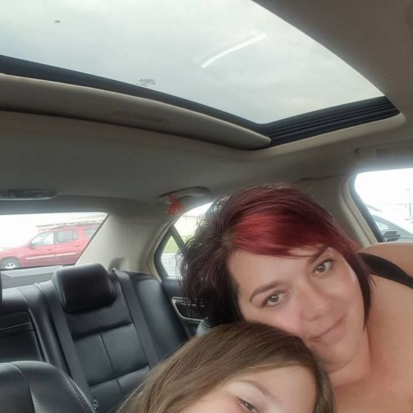 Meet your Posher, Leanna