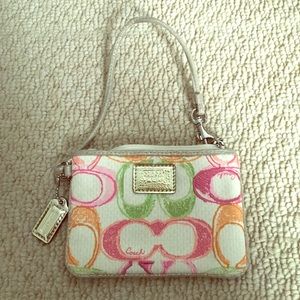 NWOT! Coach wristlet