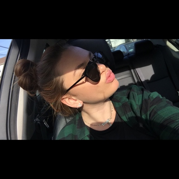 Meet your Posher, Aimee