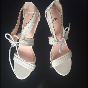 Flirty summer sandals