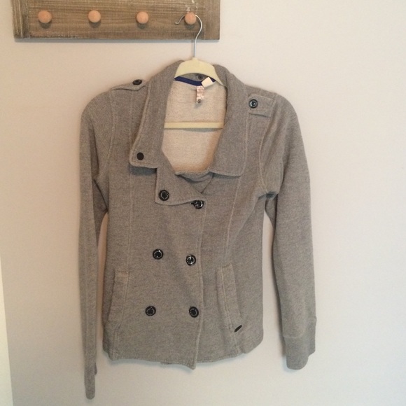 Tilly's element coat