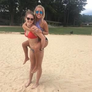 Meet your Posher, Ellen