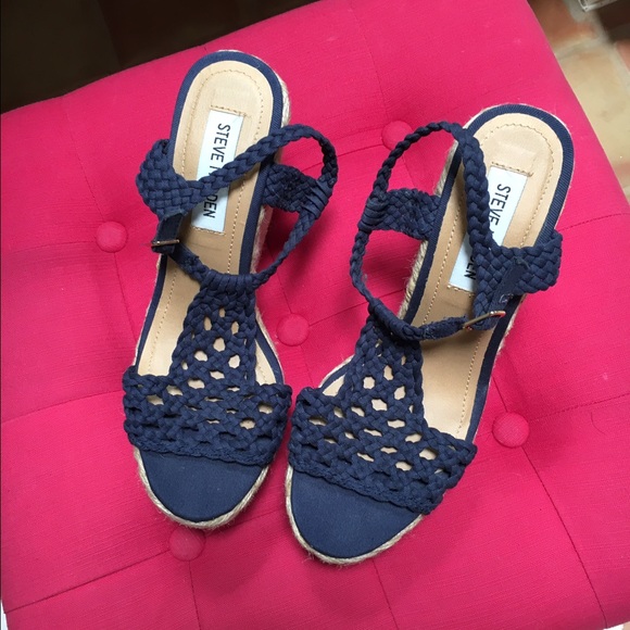 Steve Madden Wedges size 7
