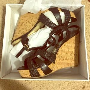 Steve Madden 9 1/2 M Wedge