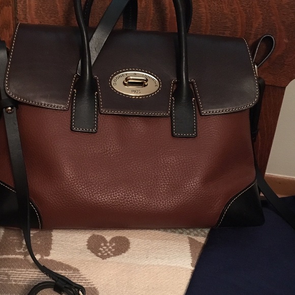 Dooney & Bourke Verona Elisa Satchel 🚫SOLD - Picture 1 of 4