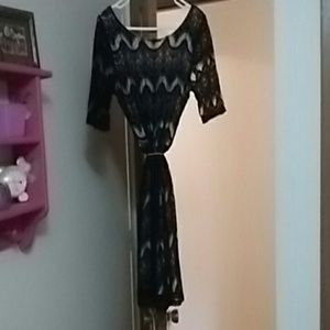 Elegant Black Lace Dress w/ Nude Lining Lg