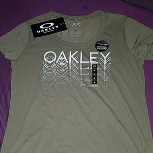 Oakley Tee