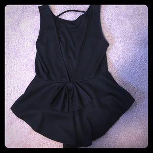 backless top with bow