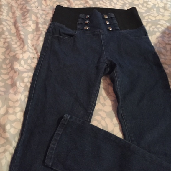High waisted skinny jeans