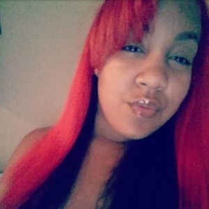 Meet your Posher, Alexis