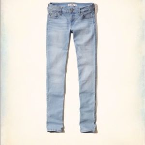 Hollister Super Skinny Jeans