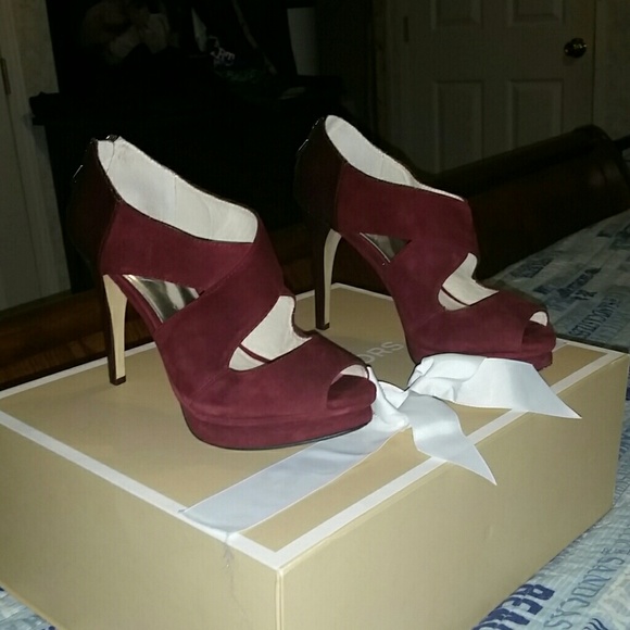Maroon Michael kors heels