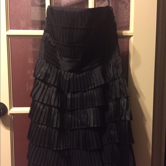 Black mini strapless dress