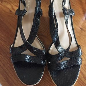 Via Spiga wedges