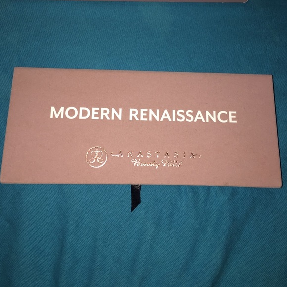 Anastasia Modern Renaissance Palette
