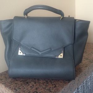 Danielle Nicole purse!