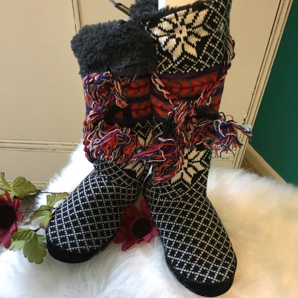 Brand New Grace - Black MUK Luks - Picture 3 of 4