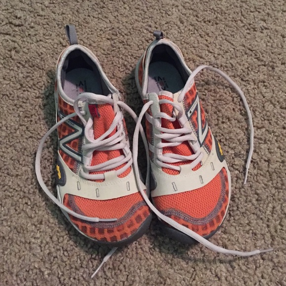 New Balance Mimimus Vibram Tennis Shoes