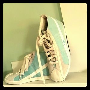 Diesel Canvas Sneaker size 8 1/2