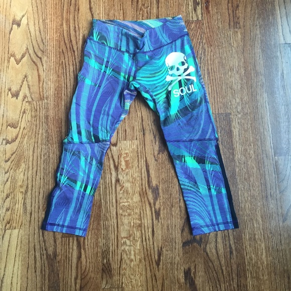 Soulcycle mesh Capri pants rare like new