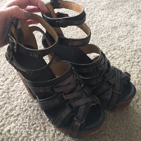 Bed stu Cobbler Series size 8 wedges! Worn once!
