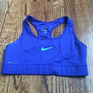 Nike pro fit sports bra good condition