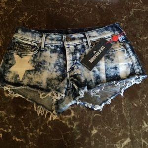 True religion short