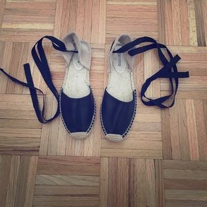 Soludos black leather espadrilles