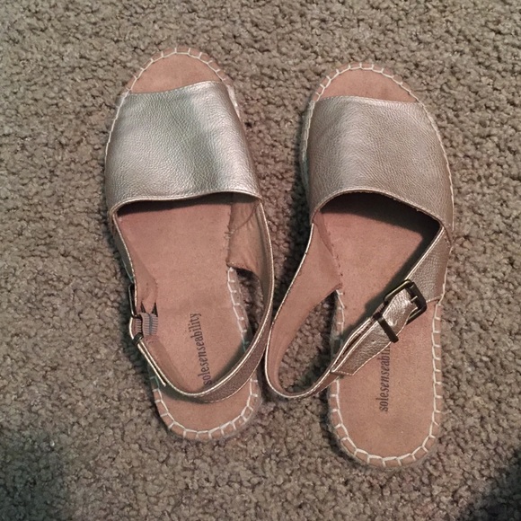 Sandal type shoes