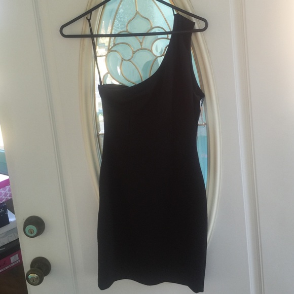 Forever 21 One Shoulder Dress. Size Small - Picture 3 of 4