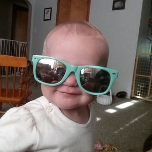 Meet your Posher, Ashley