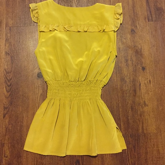 Blouse with Ruffles - Picture 2 of 3