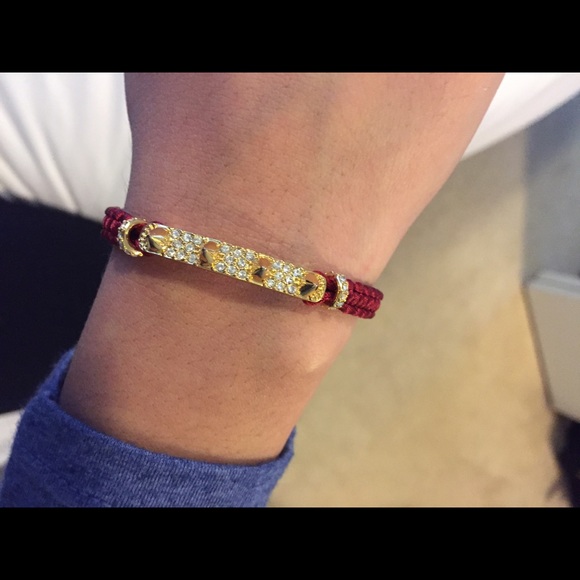 Vince Camuto bracelet