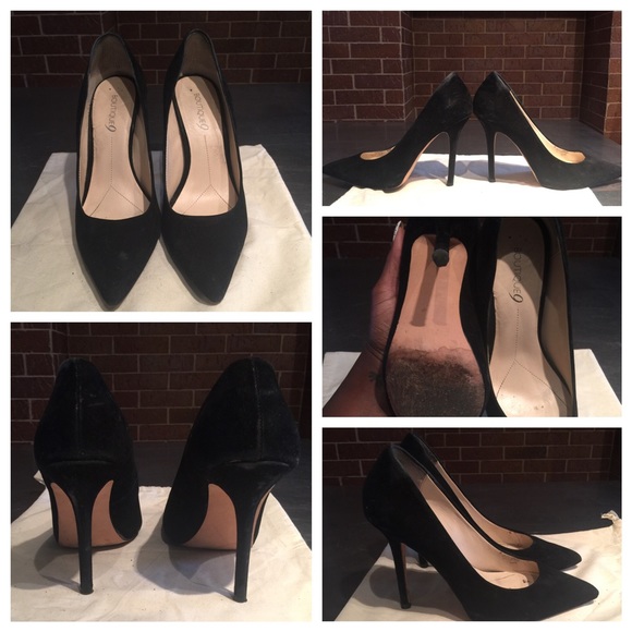 Boutique 9 black suede pointed toe pumps