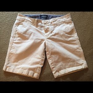 AE Bermuda style shorts