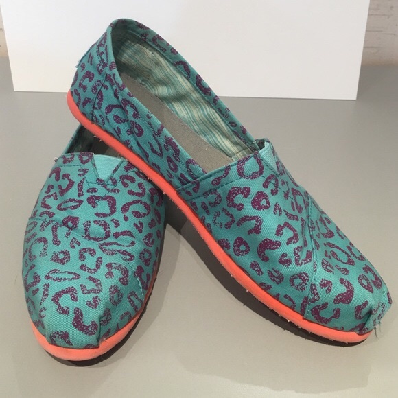 Leopard TOMS Turquoise and Purple