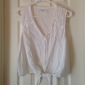 White Kimchi Blue top