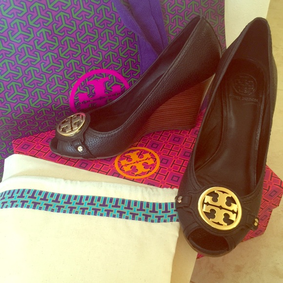Tory Burch Leticia Peep Toe size 9 Black Wedges