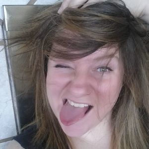 Meet your Posher, Brittani