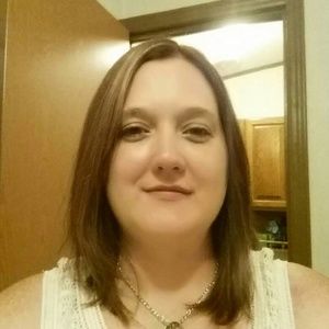 Meet your Posher, Stacy