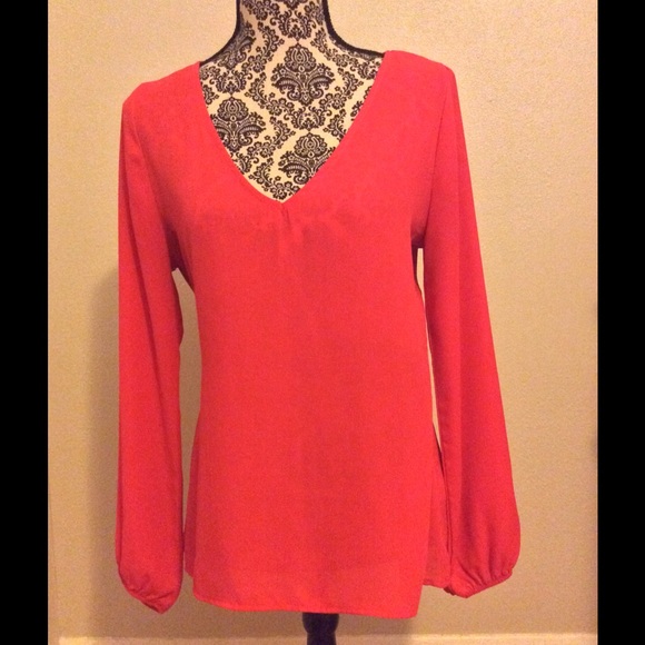 Brand New - Open Back Blouse - Picture 1 of 2